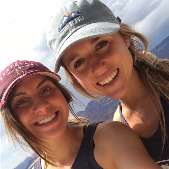 Meet your Posher, Peyton - Picture 1 of 1